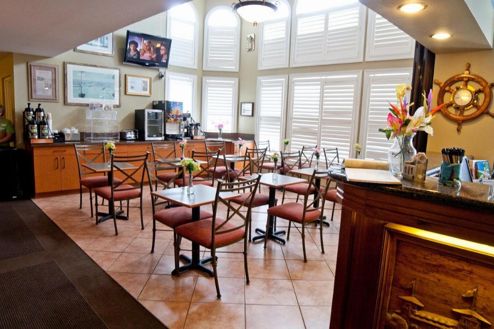Desoto Beach Hotel Image 7