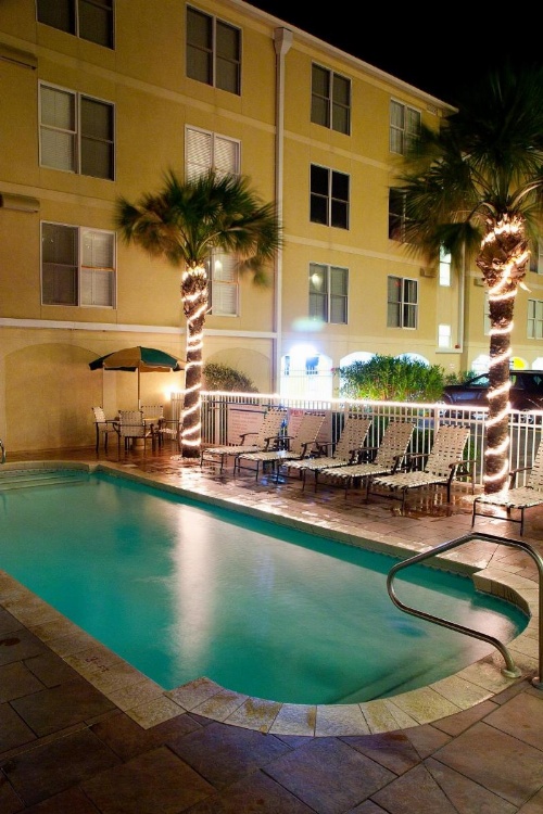 Desoto Beach Hotel image 9